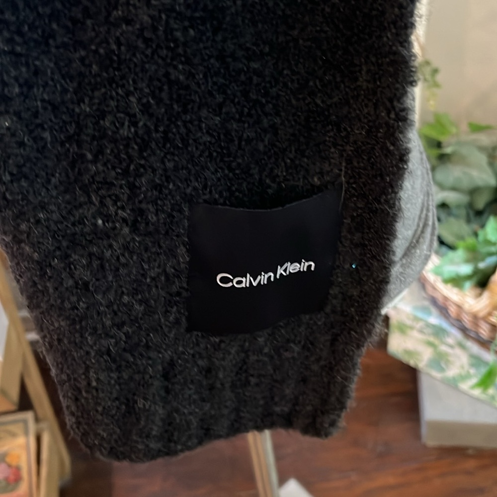 Calvin Klein Scarf - Picture 3 of 5